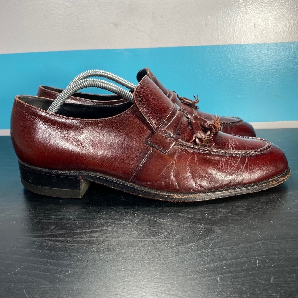 Florsheim slip on leather loafers